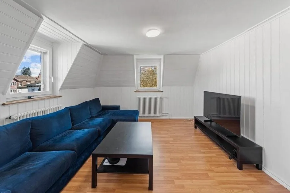 Einzigartige 5.5-Zimmer-Wohnung mit Dachterrasse & grossem Estrich