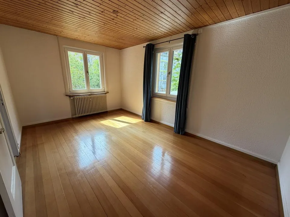 Maison de famille charmante de 5 pièces avec jardin