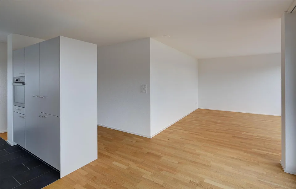 Traumhafte Aussicht auf 46 m² Terrasse geniessen!