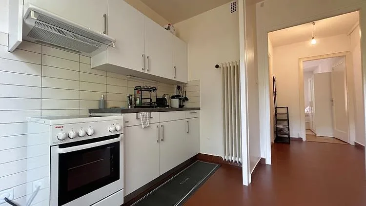 APPARTEMENT 2 PIÈCES À GENÈVE - PLAINPALAIS/ACACIAS, MEUBLÉ