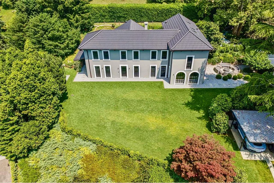 Eleganza nel Cuore di Montagnola, Villa esclusiva