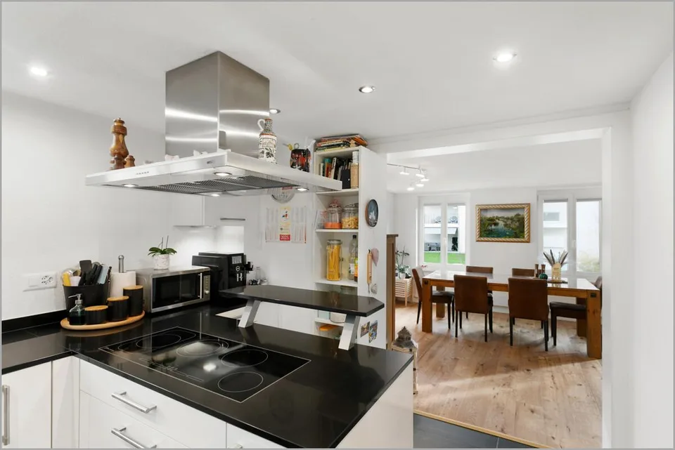 Casa unifamiliare ristrutturata con stile, idillio di giardino e molto spazio!