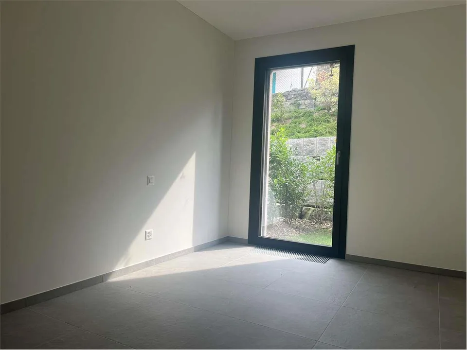 Gordola- bellissimo appartamento 4.5 con grande giardino – foto 9 di 13