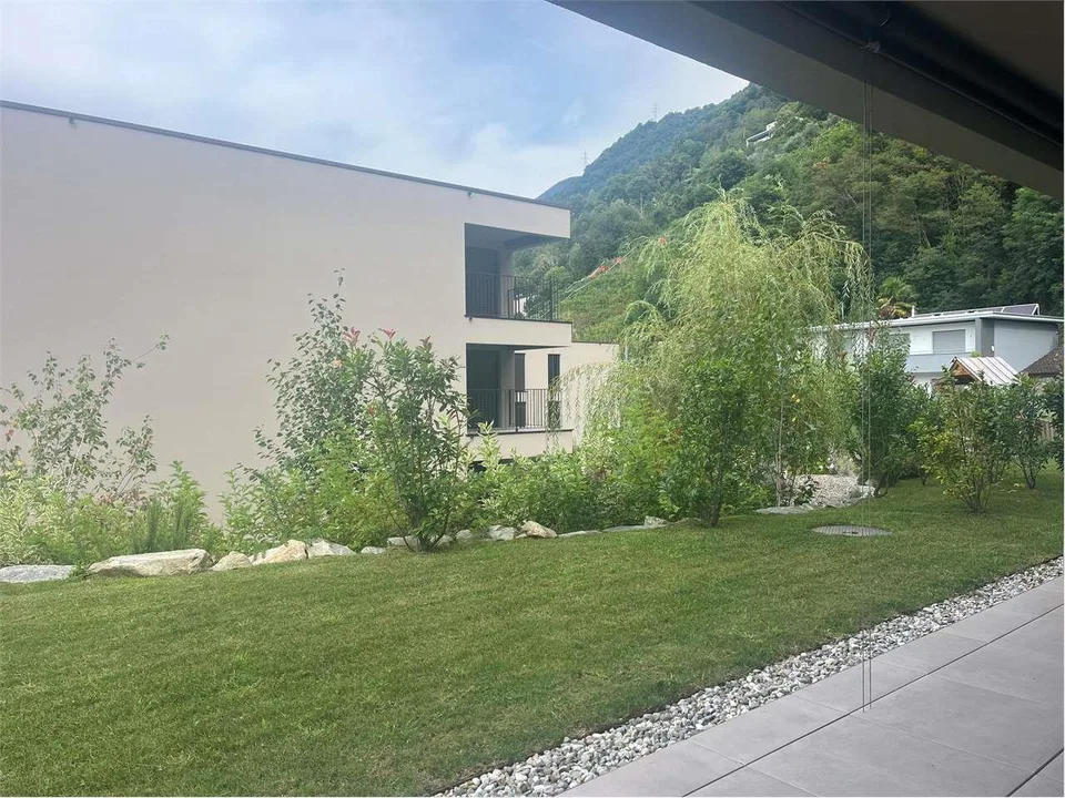 Gordola- bellissimo appartamento 4.5 con grande giardino – foto 11 di 13