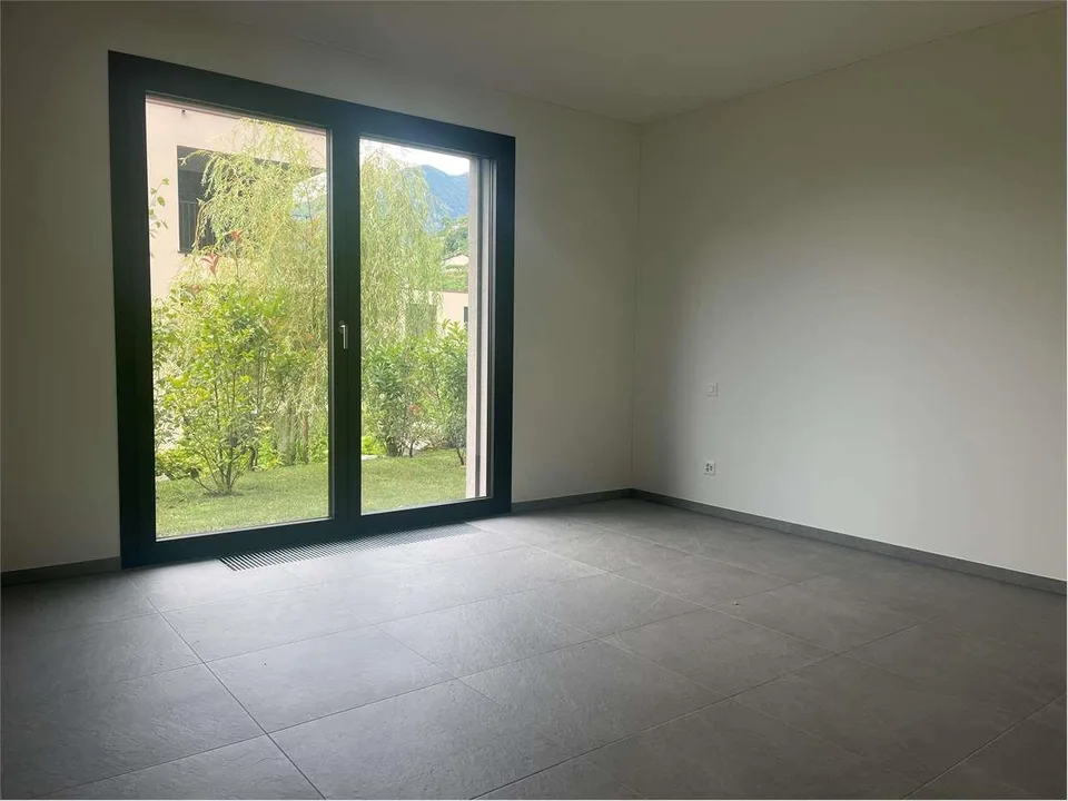 Gordola- bellissimo appartamento 4.5 con grande giardino – foto 7 di 13