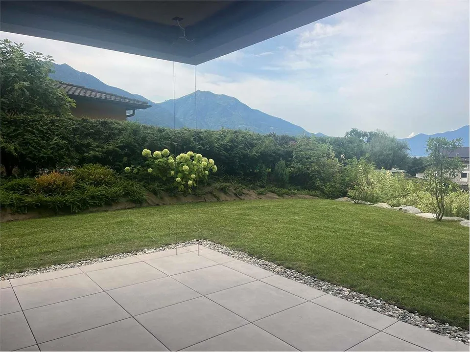 Gordola- bellissimo appartamento 4.5 con grande giardino – foto 10 di 13