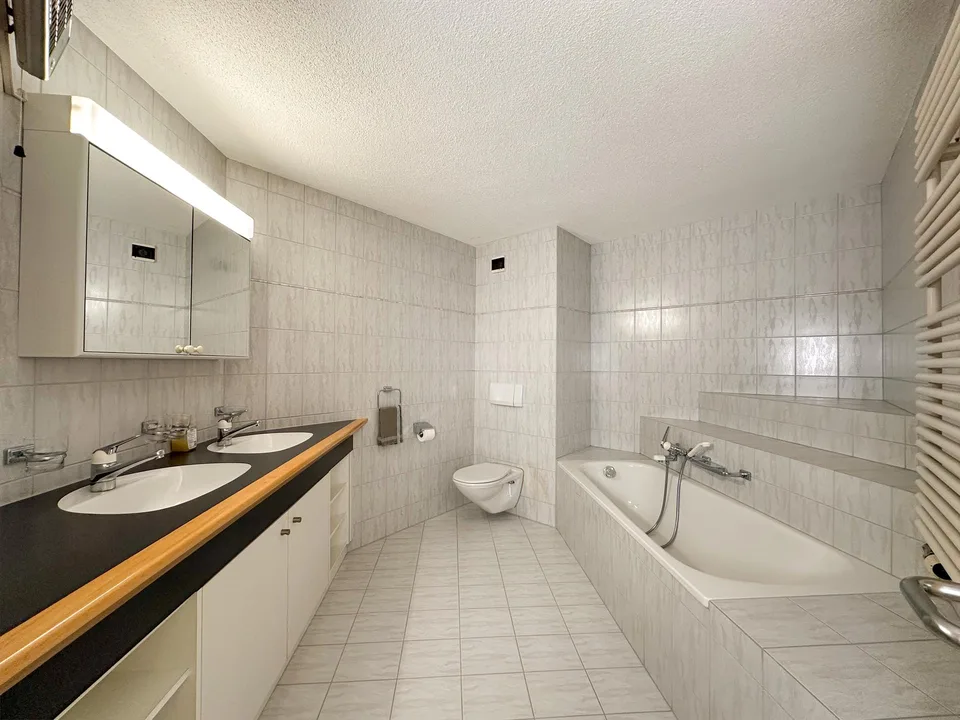 Comfort abitativo generoso con charme vicino al lago – foto 12 di 17