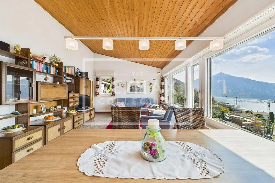 Un paradiso per le vacanze con una splendida vista sul lago – Foto 9 von 31