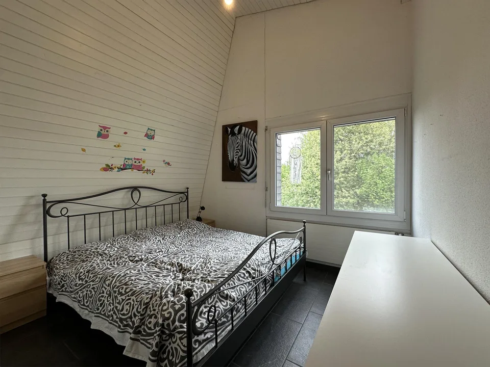 Una casa nel verde, con molta privacy in una posizione centrale – foto 13 di 18