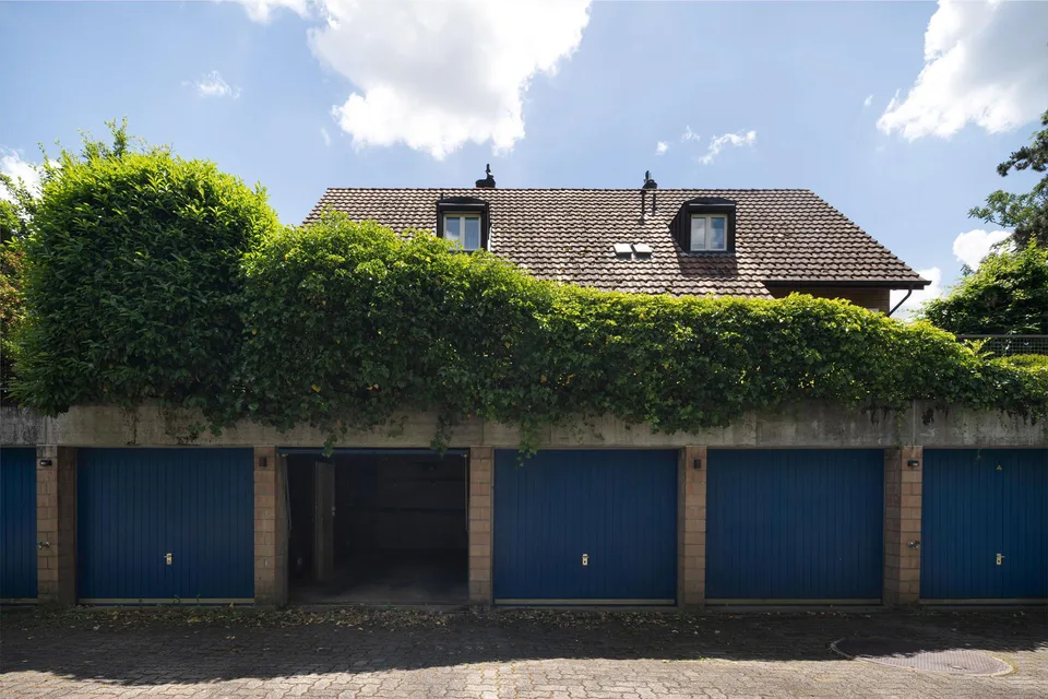 Casa unifamiliare con giardino e box auto – foto 15 di 18