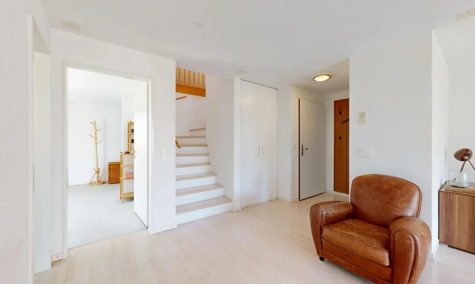 Attraktive Maisonettewohnung in gepflegtem Dreiparteienhaus