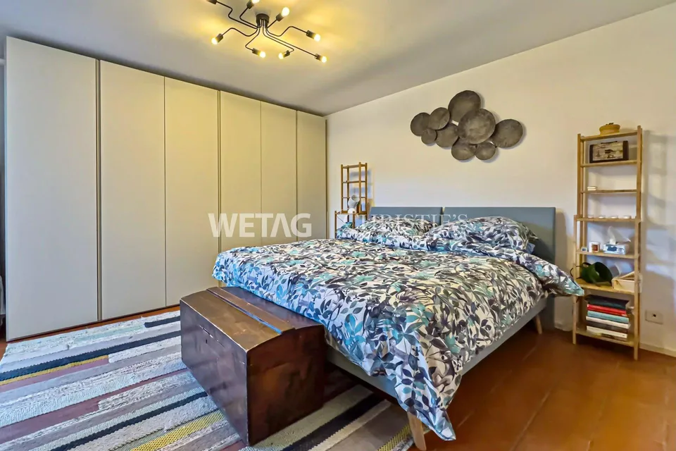 Deliziosa piccola villa con piscina esterna, vista lago a Montagnola in vendita