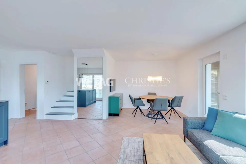 Gambarogno?San Nazzaro: villa moderna con vista panoramica sul Lago Maggiore, ideale anche come residenza di vacanza, in vendita