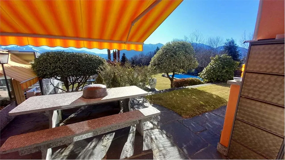 Brione sopra Minusio cas indipendente con piscina e vista panoramica