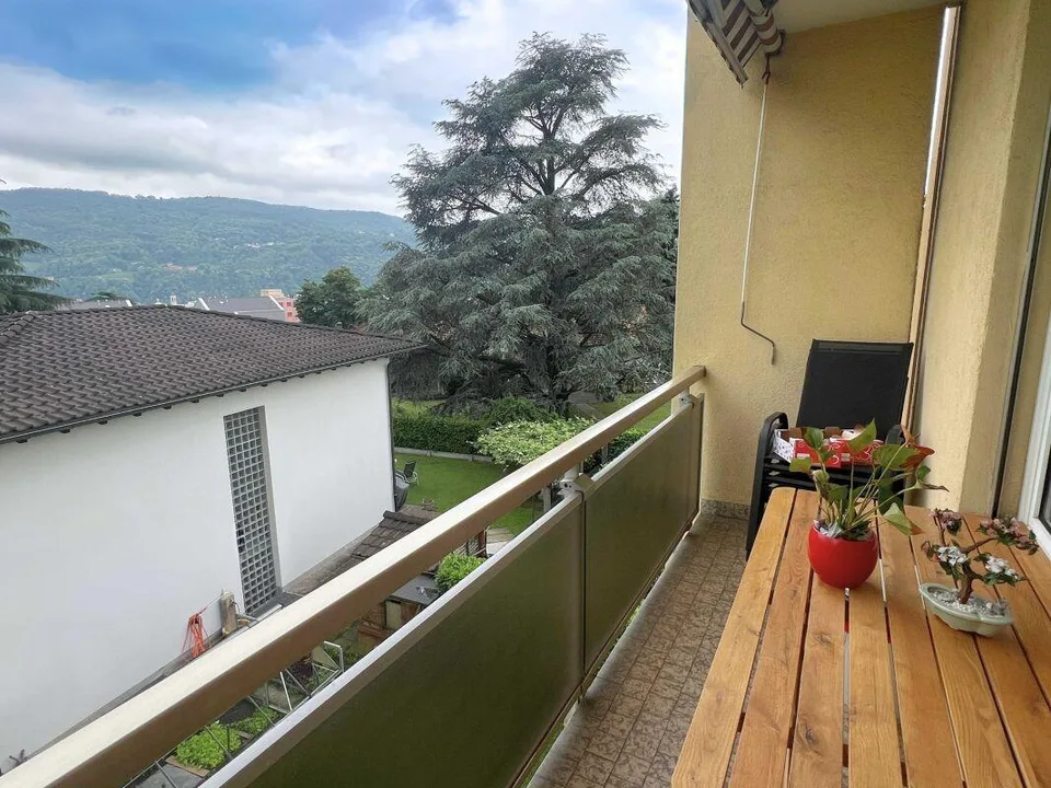 Appartamento da 3.5 locali, ammobiliato, con balcone