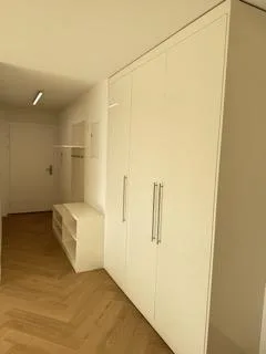 Appartamento giardino ristrutturato in modo elegante e di alta qualità in una posizione tranquilla – foto 8 di 17