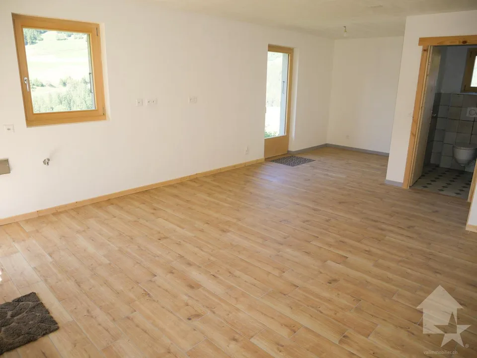 Superbe chalet neuf à Liddes ! Ensoleillement top et belle vue ! – photo 22 sur 28