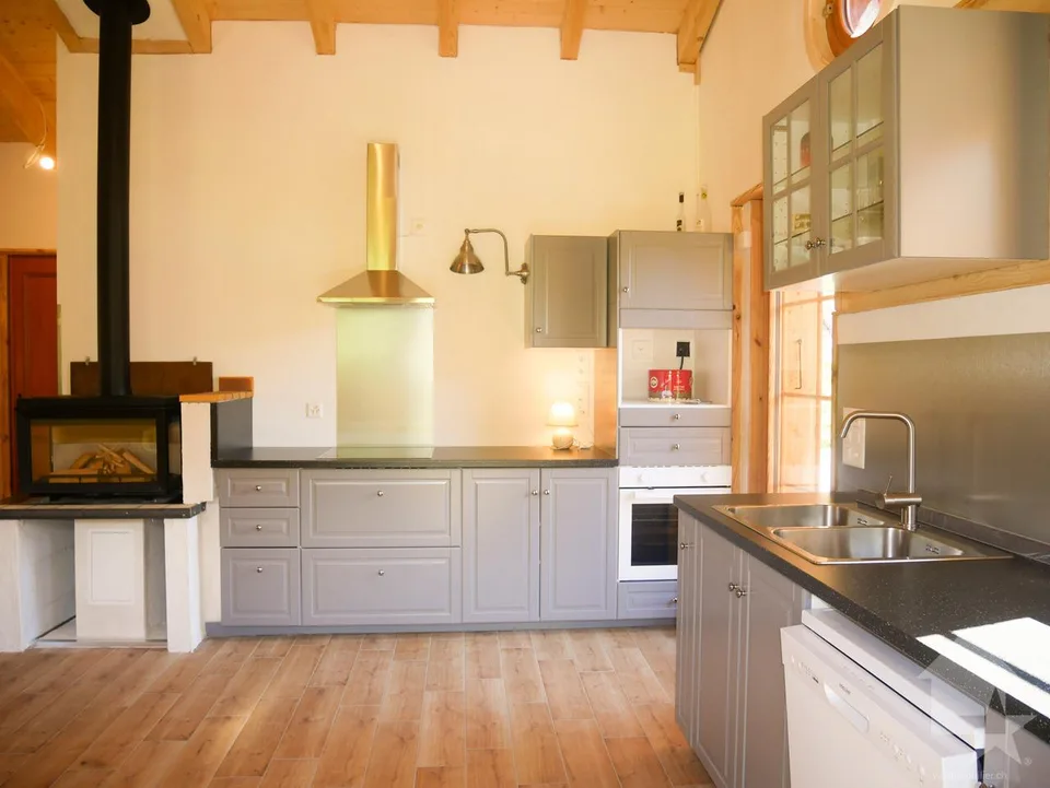 Superbe chalet neuf à Liddes ! Ensoleillement top et belle vue ! – photo 26 sur 28
