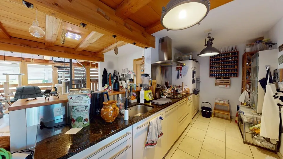 MAISONETTE 4,5 LOCALI SOTTO I TETTI NELL'HISTORICO ZUM ARABER