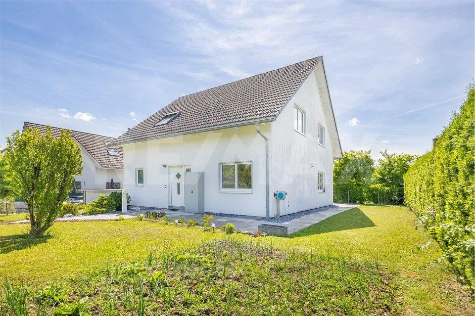 Maison de rêve spacieuse avec cheminée, grand jardin & beaucoup d'espace pour toute la famille