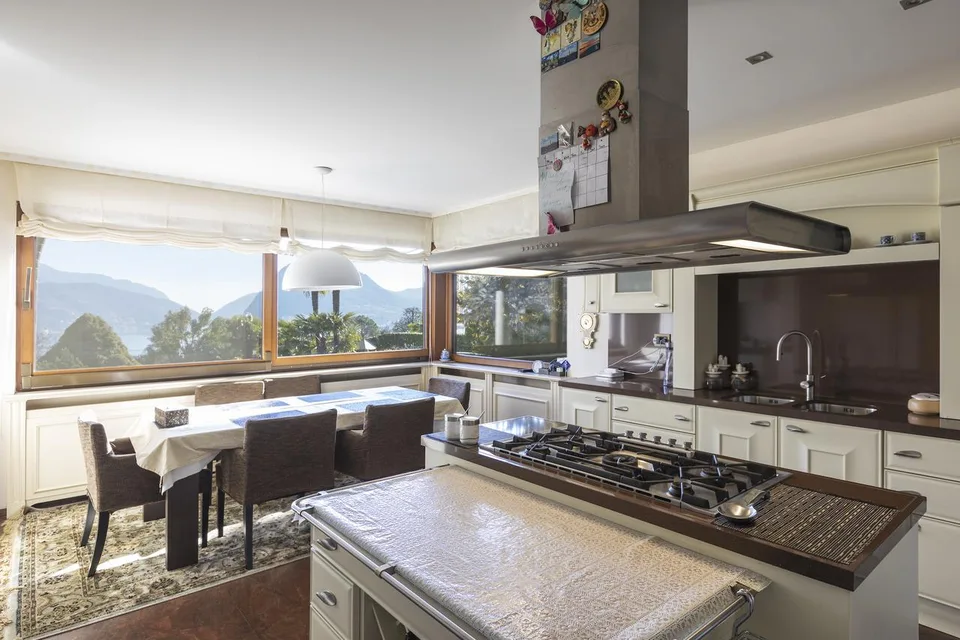 11.5 Zimmer Villa in Savosa – Foto 12 von 14