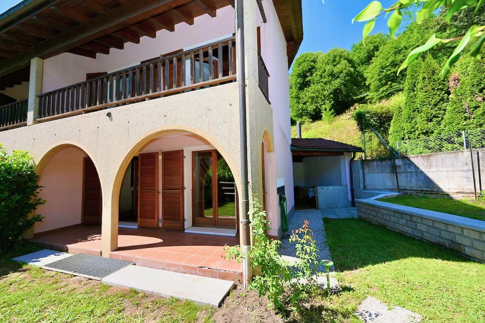 Villetta a Schiera ad Angolo con Giardino - Anche come Casa Secondaria
