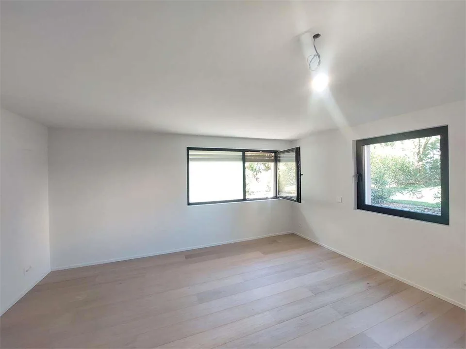 2692_Canobbio, 4.5 renovierte Zimmer mit privatem Garten – Foto 6 von 9