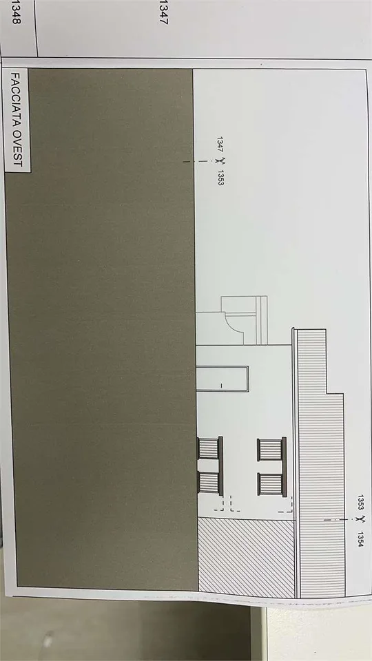 Villa mit zwei Wohneinheiten, umgeben von Grün mit Panoramablick – Foto 11 von 12