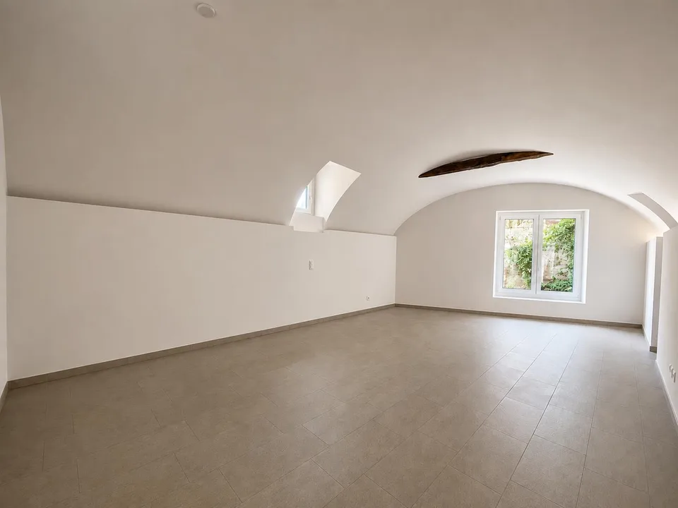 Manno_Elegante 2.5 locali con ampio patio privato al piano terra