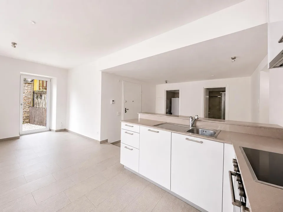 Manno_Elegante 2.5 locali con ampio patio privato al piano terra – foto 6 di 9
