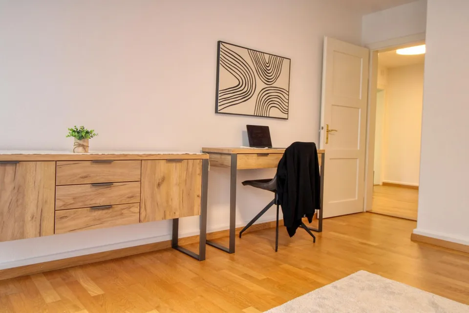 Your Stylish Coliving in Zürich's Vibrant Höngg District