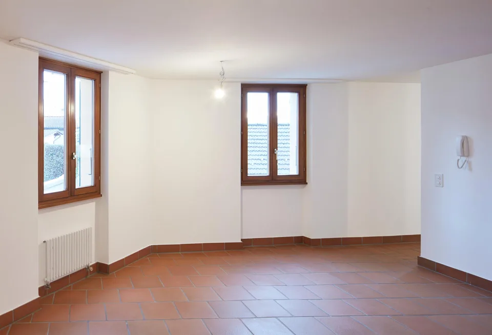 3,5 Lokale im Kern von Balerna