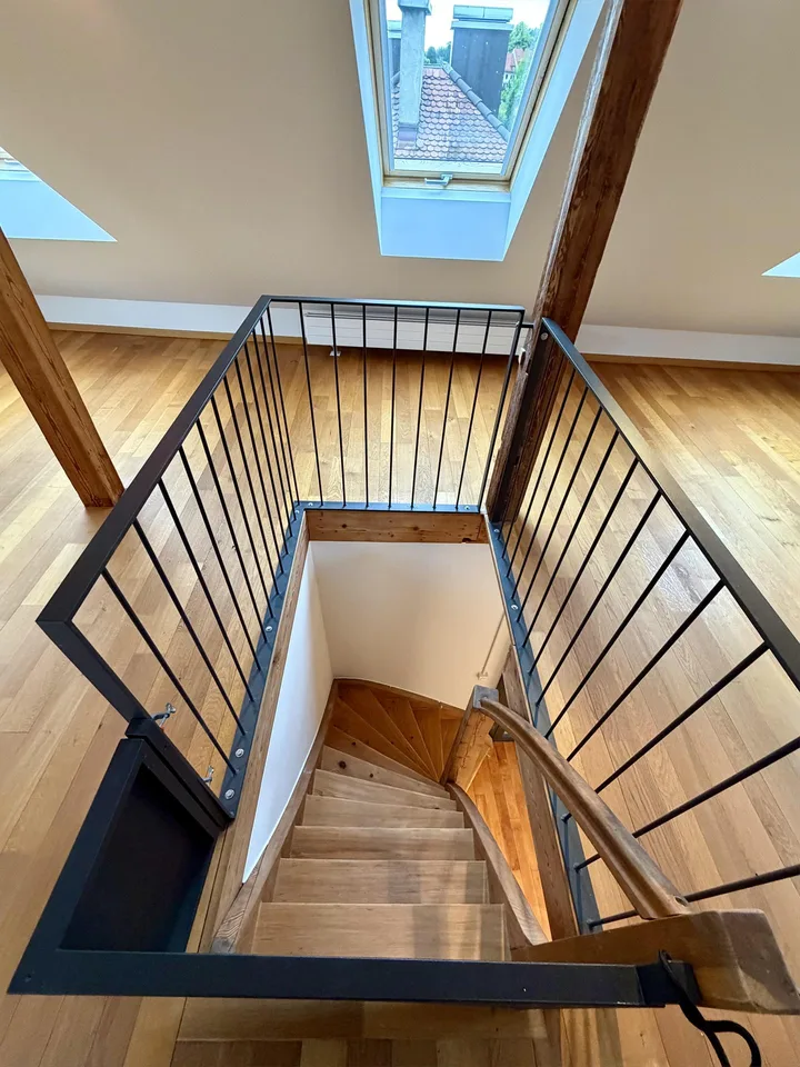 Exklusive 3.5-Zimmer-Maisonettewohnung mit Cheminée im beliebten Kr...