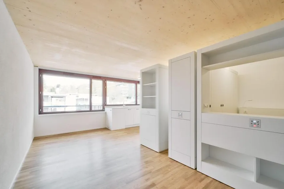 Flexibel wohnen in teilmöblierter Wohnung