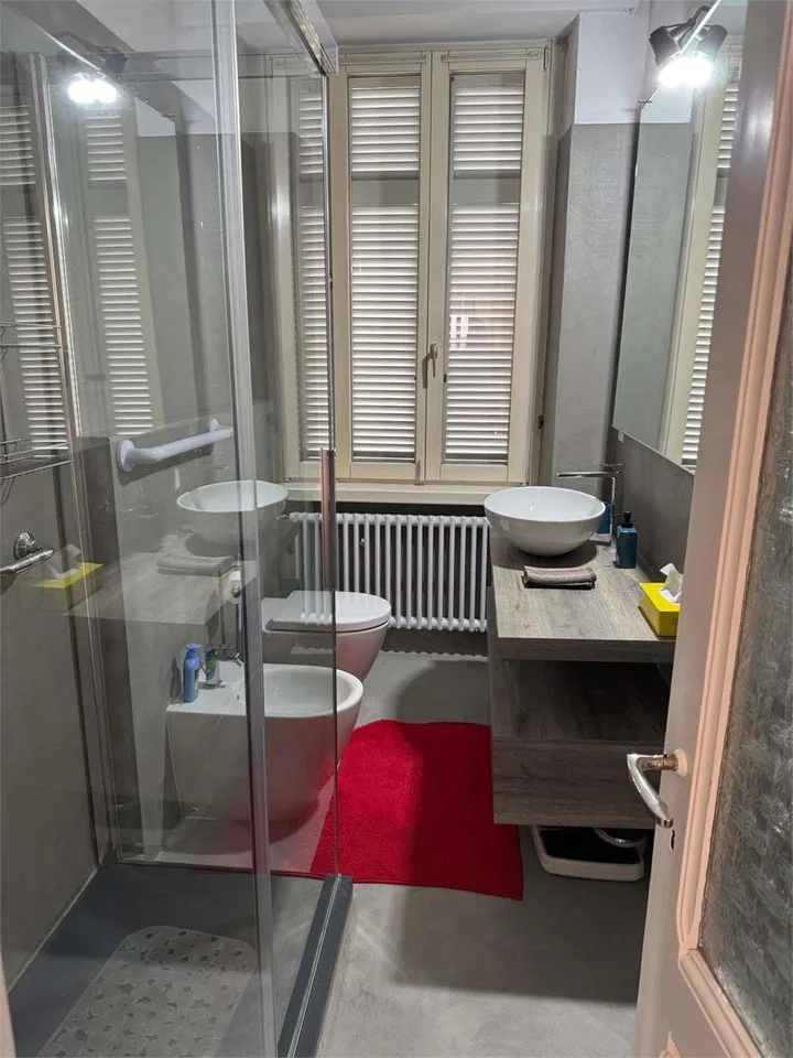 Noble house for rent in Chiasso close to the center with large garden – photo 6 of 8