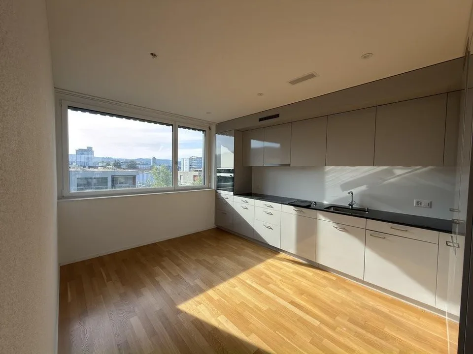 Modernes Wohnen mit grossem Balkon