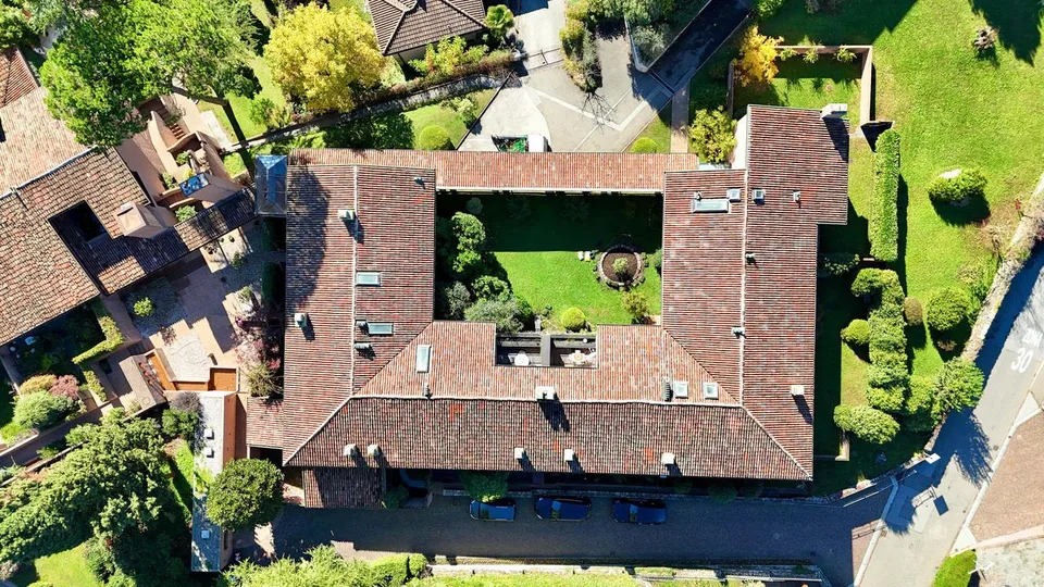 Elegante Casa a Schiera in Residenza di Prestigio a Lugano