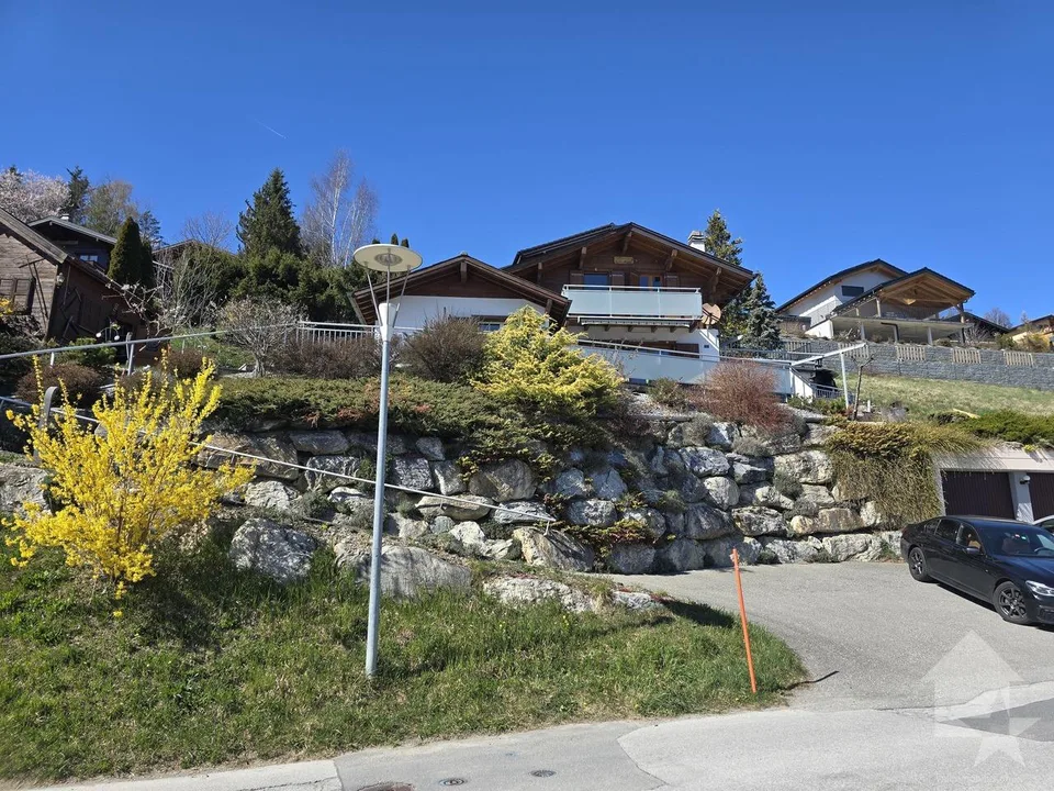 Magnifique chalet situé dans un quartier résidentiel de Blignou