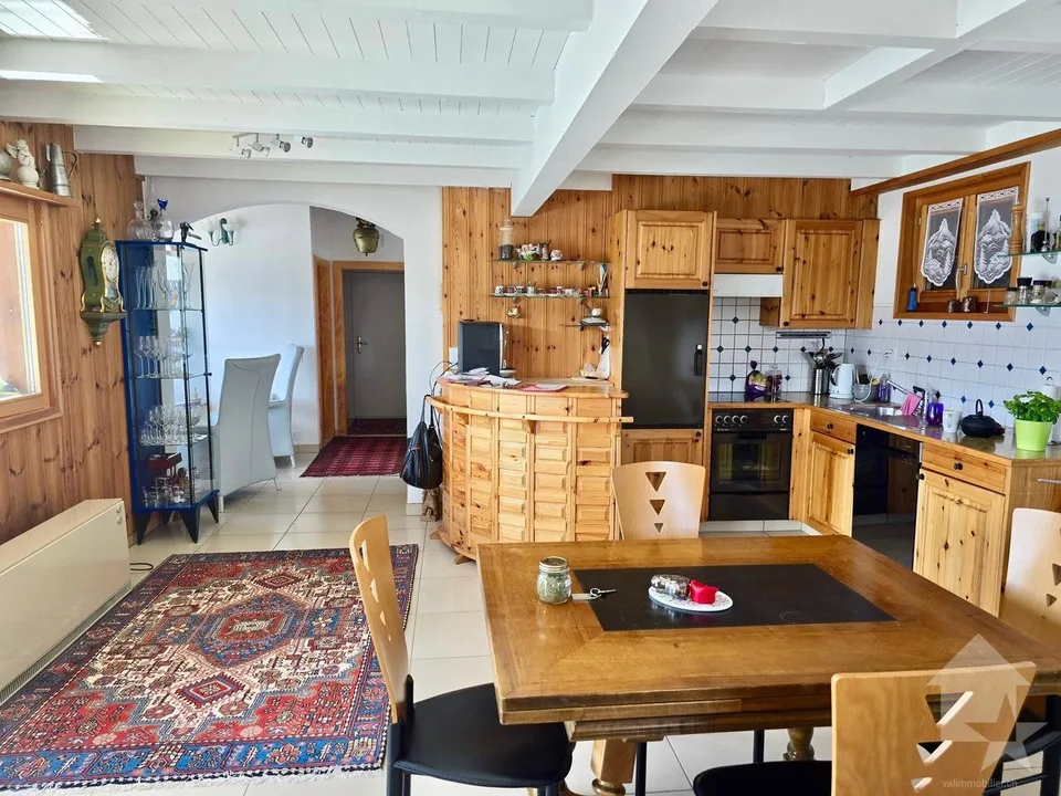Prächtiges Chalet in einem Wohnviertel von Blignou