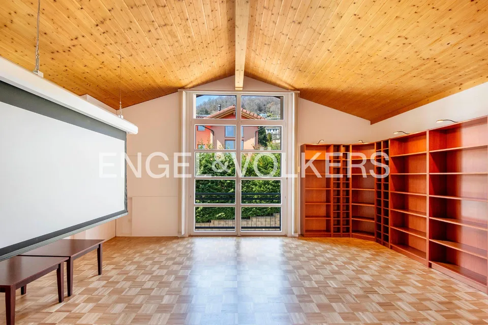 Casa con giardino in posizione tranquilla – foto 7 di 13