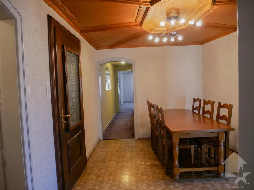 Geräumige Wohnung mit Potential – Foto 12 von 16
