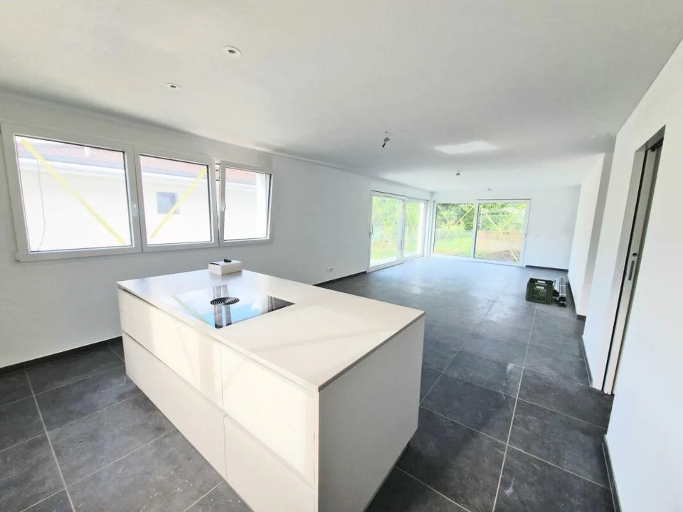 Vente à Cugnasco - Nouvelle maison unifamiliale de 5,5 pièces avec jardin privé – photo 12 sur 30