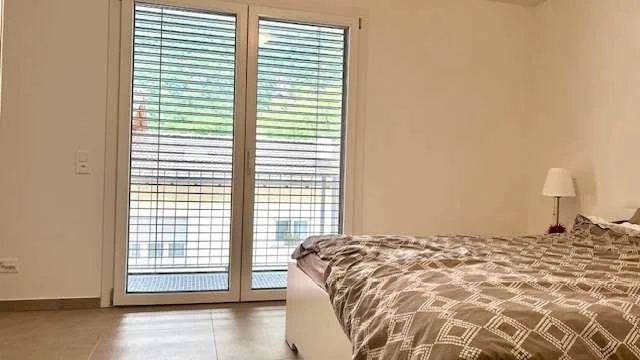 Neue 4,5-Zimmer-Wohnung mit Garten – Foto 9 von 13