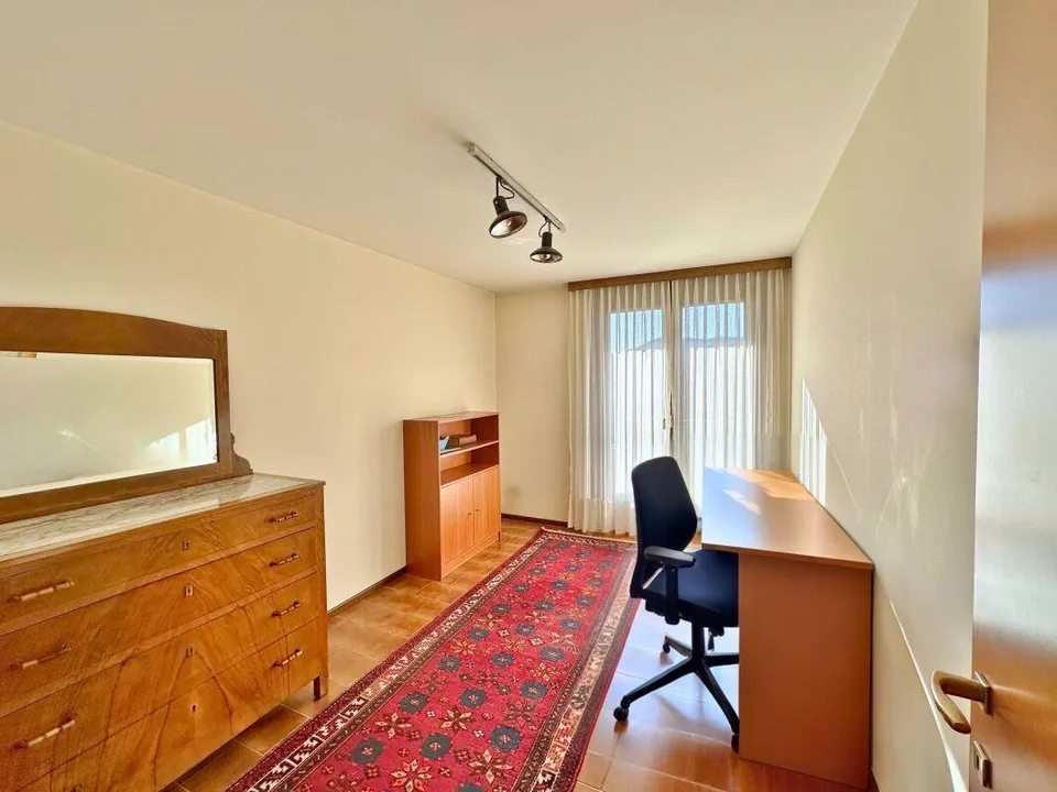 Einfamilienhaus mit Garten und freier Aussicht – Foto 14 von 17