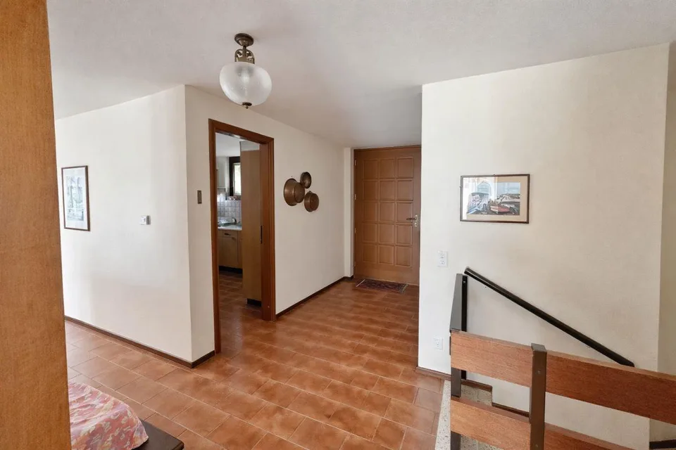 Einfamilienhaus mit Garten und freier Aussicht – Foto 12 von 17