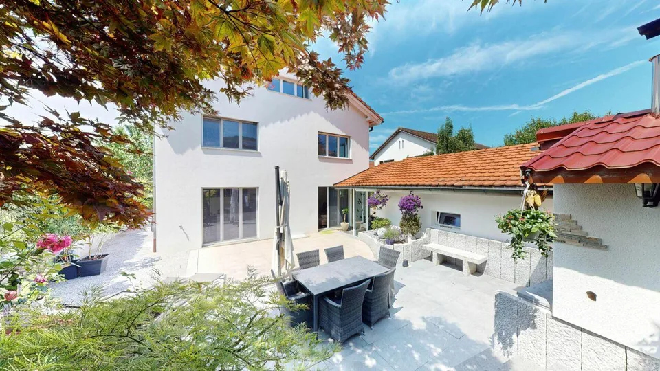 8 Zimmer Einfamilienhaus mit Einliegerwohnung – Foto 26 von 30