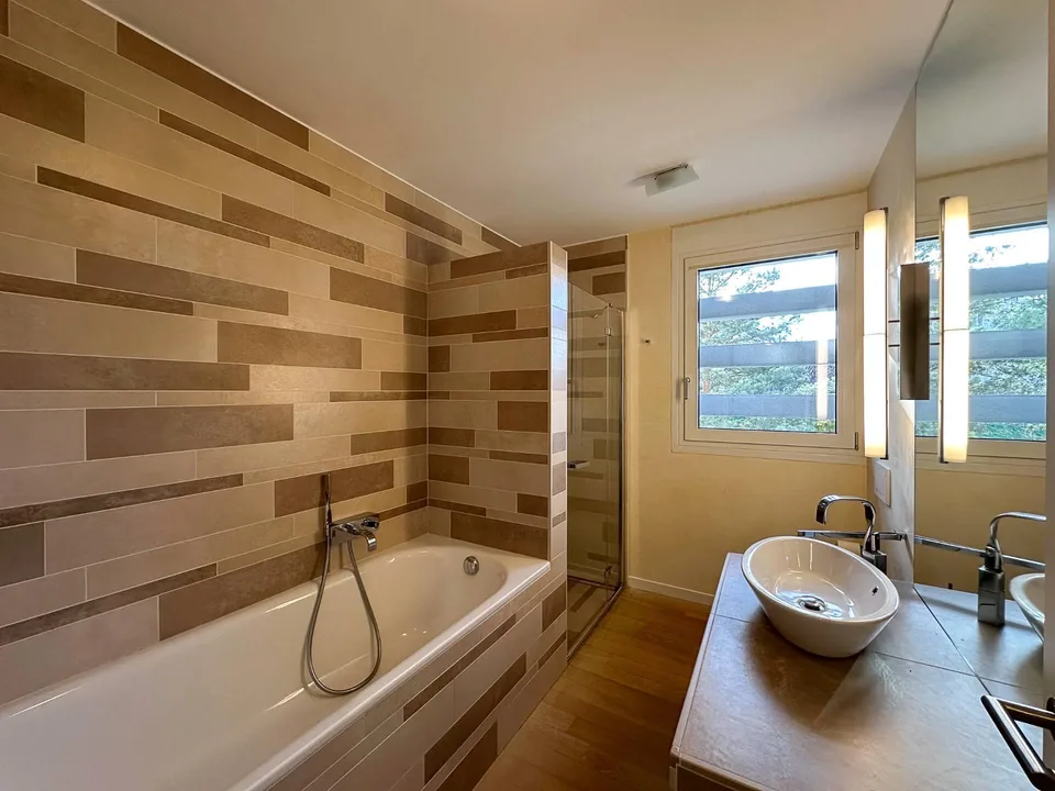 2363_Massagno, 4.5-Zimmer-Wohnung mit Seeblick – Foto 9 von 18