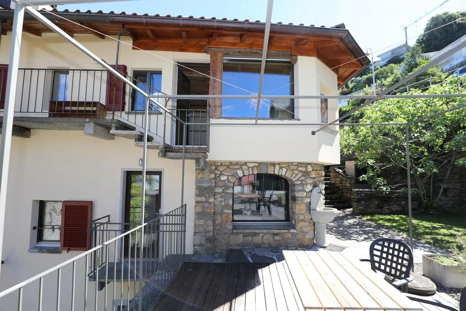 Attraktive, komplett renovierte 2.5-Zimmer-Maisonette-Wohnung – Foto 18 von 24