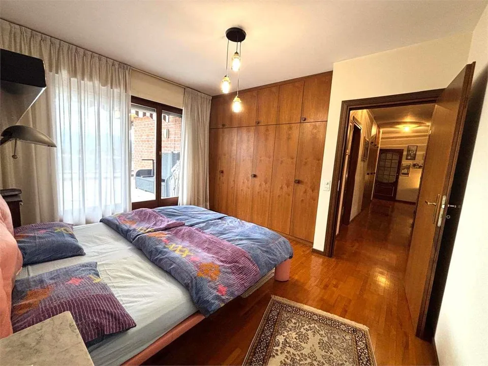 Geräumiges 4,5-Zimmer-Dachgeschoß mit Seeblick – Foto 6 von 13