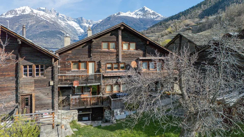 Charmante Wohnung in urchigem Walliser Haus oberhalb Visp